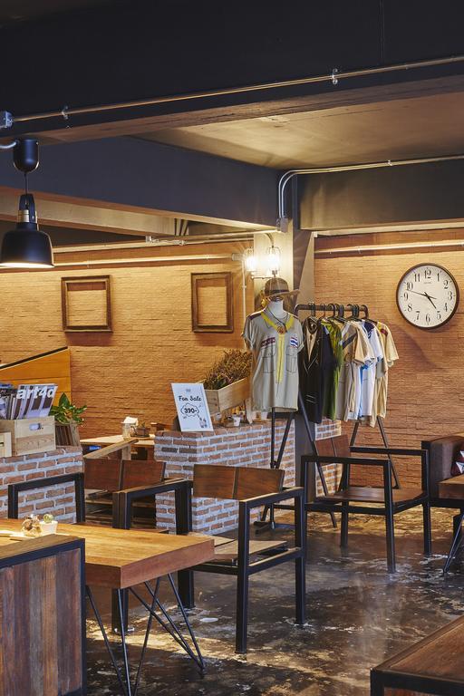 A' Hostel Bangkok Ngoại thất bức ảnh